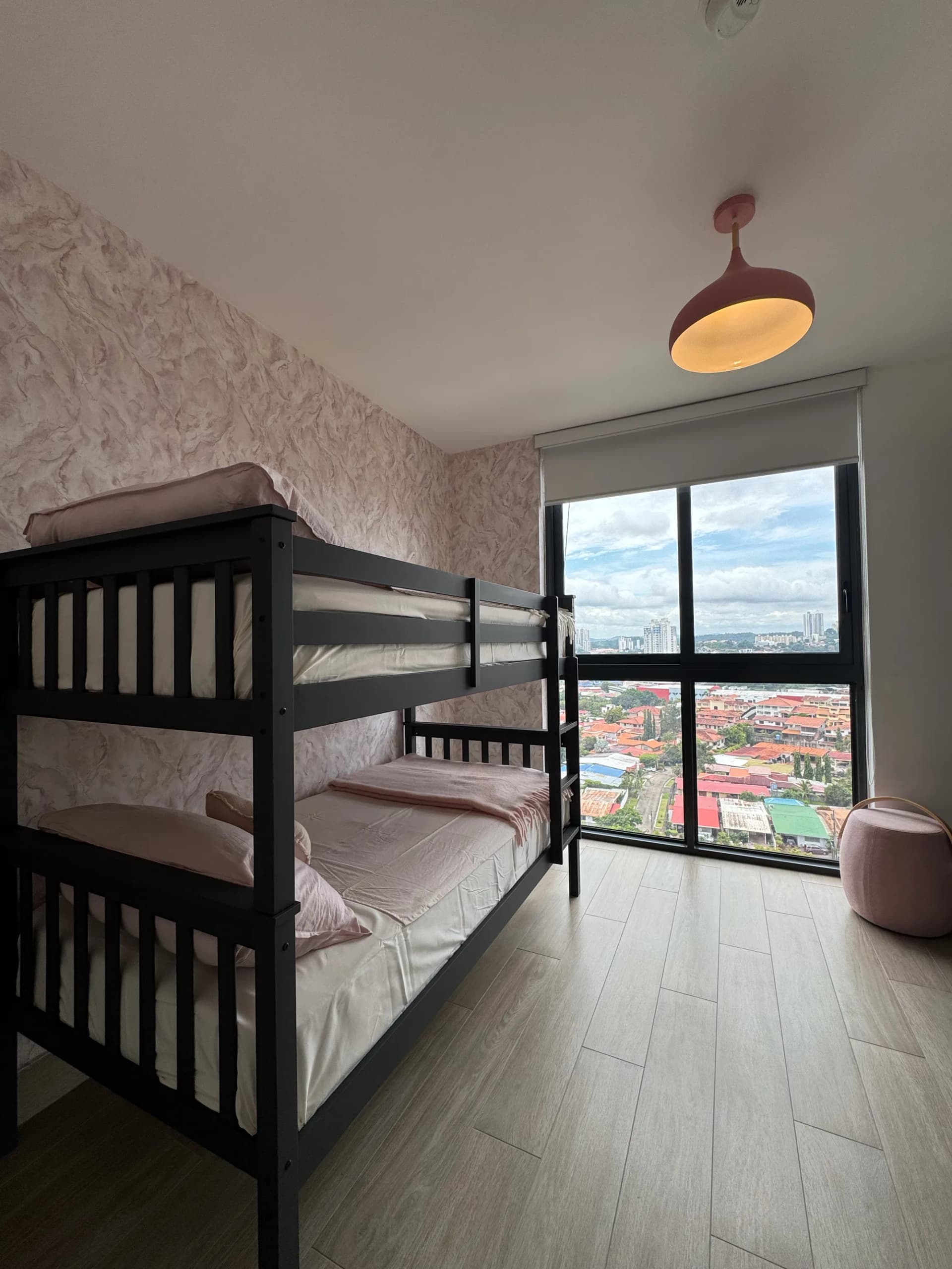 Recamara Modelo A — apartamento en PH Balcony