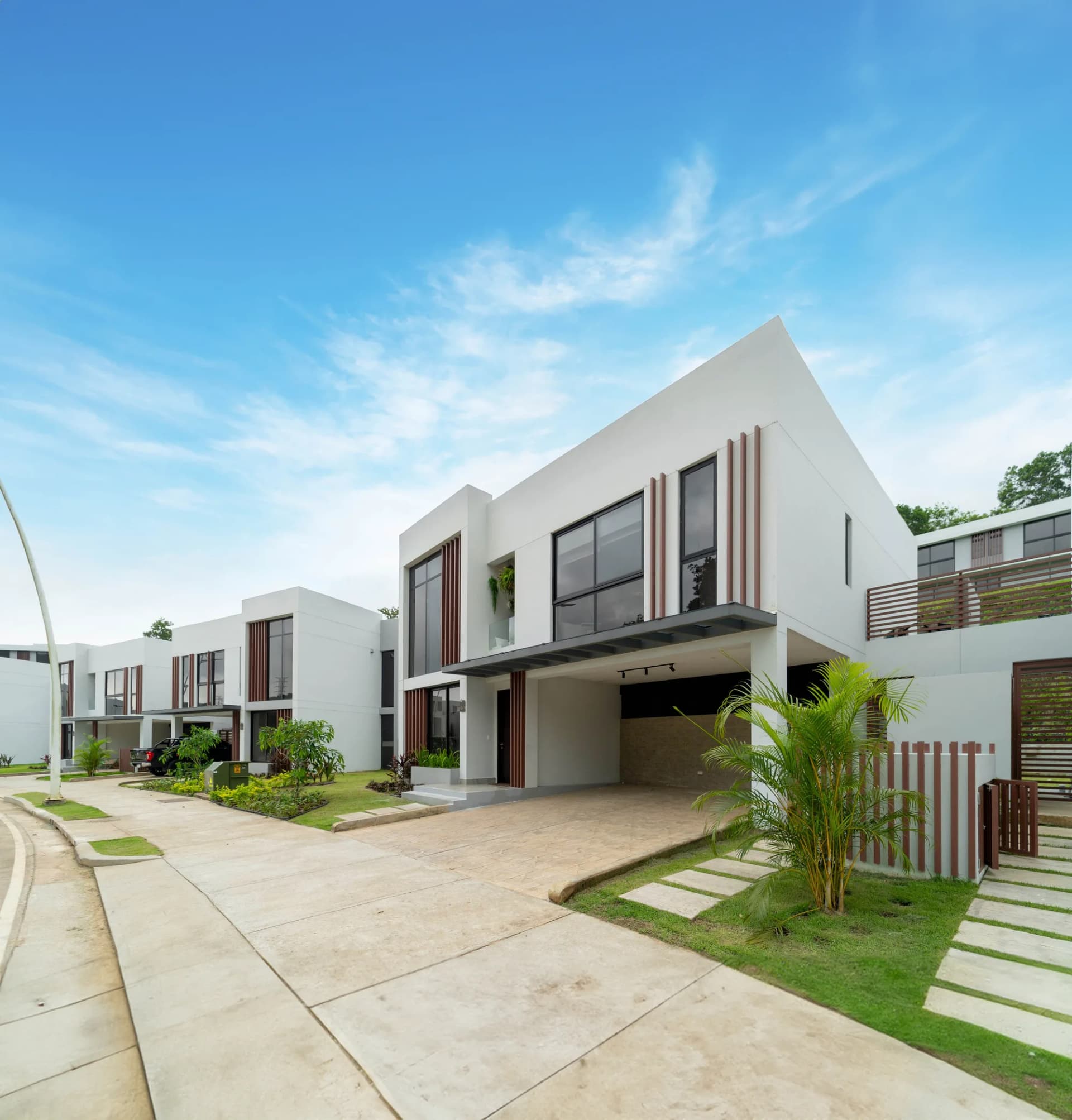 Vista — PH Riverwalk Villas